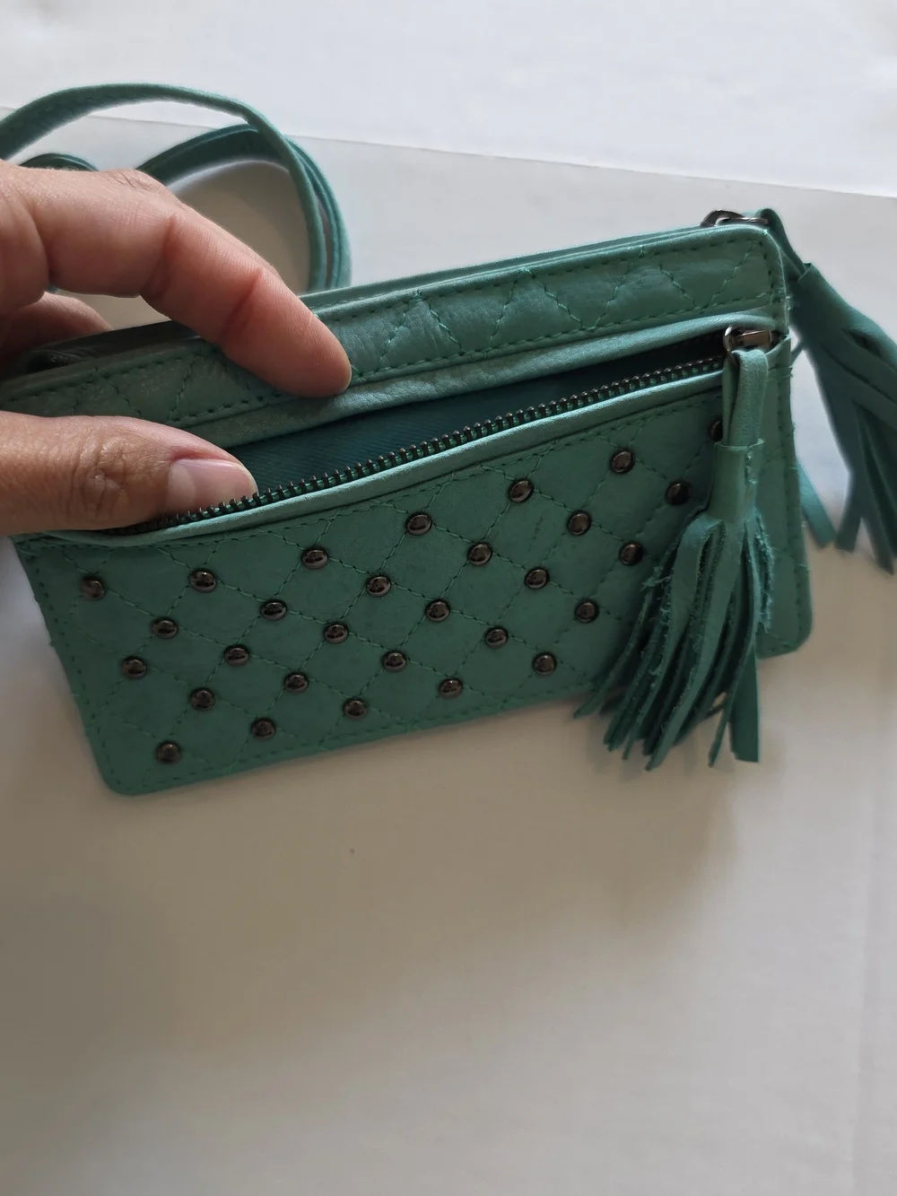 UTERQUE Turquoise Leather Crossbody Wallet Wristlet Quilted Y2K Boho-Luxe